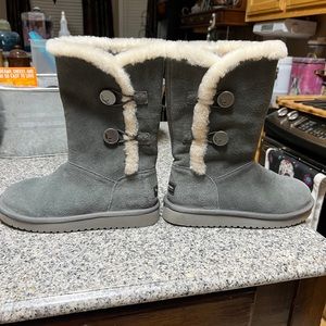 Women Koolaburra by Ugs size 6